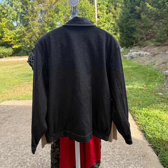 Alfred Dunner Denim Floral Embroidered Jacket - Size 16 - Picture 7 of 7